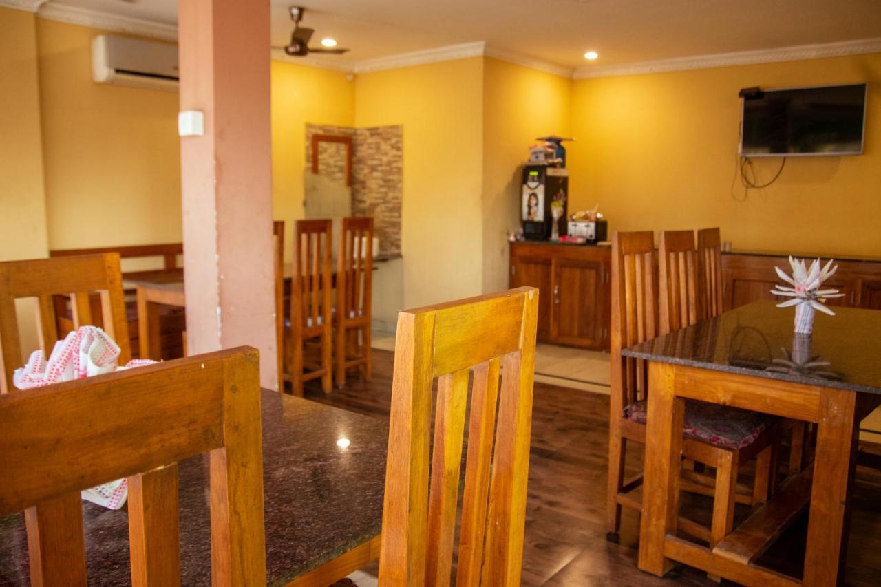 Hotel Nakshatra Karimganj Luaran gambar