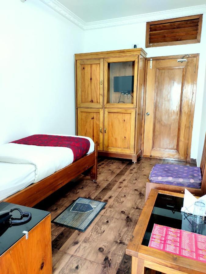 Hotel Nakshatra Karimganj Luaran gambar