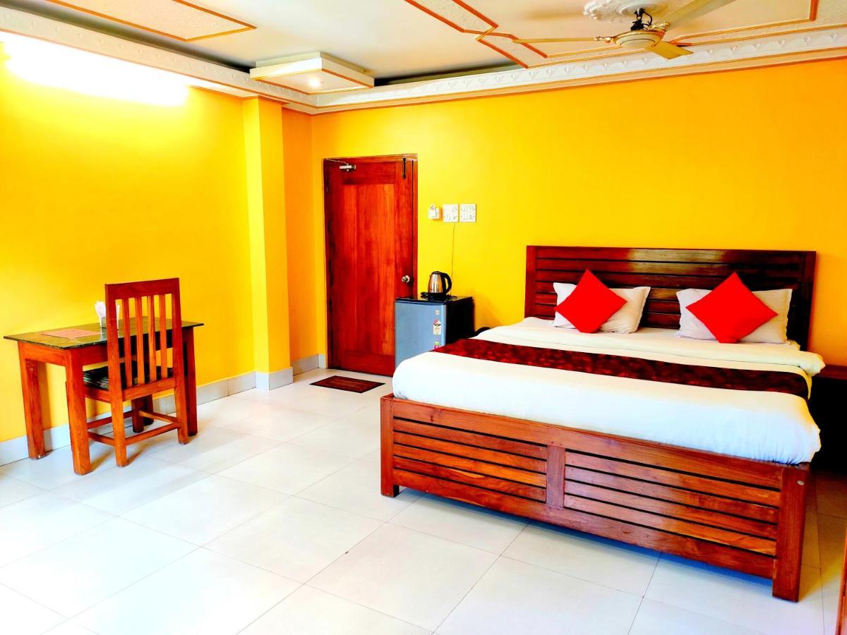 Hotel Nakshatra Karimganj Luaran gambar