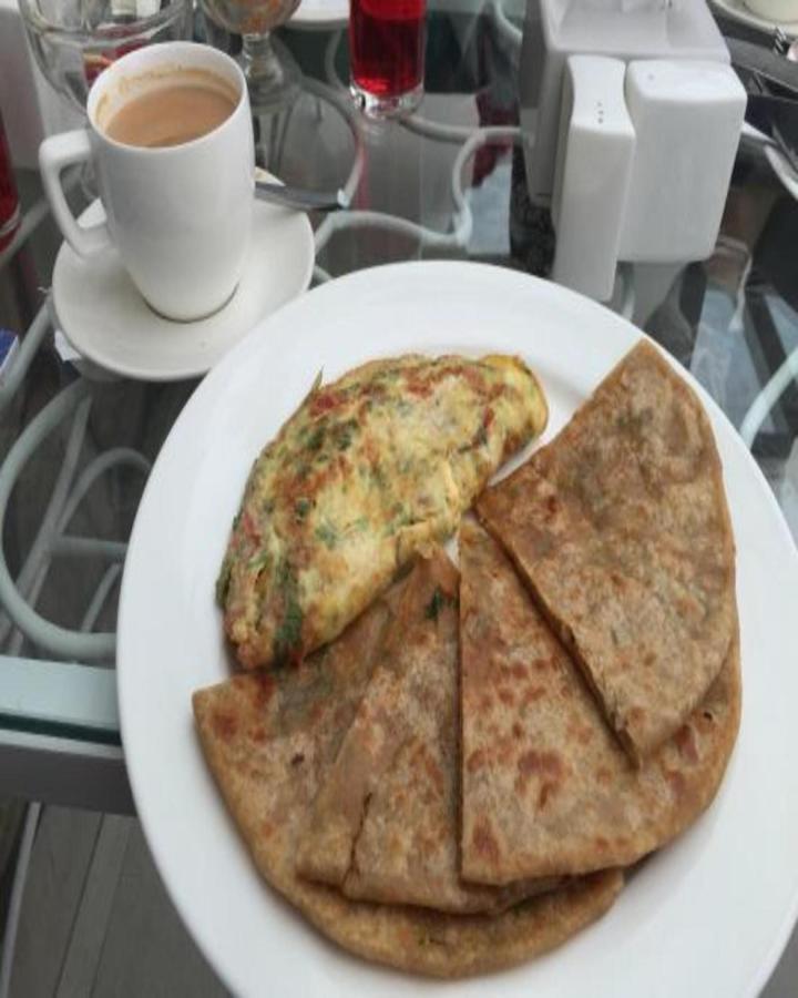 Hotel Nakshatra Karimganj Luaran gambar