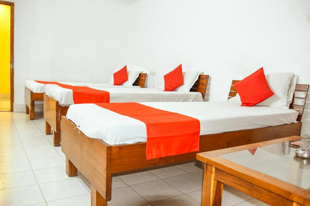 Hotel Nakshatra Karimganj Luaran gambar